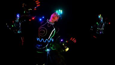 Travel into the universal soul, Metissia, singer, author, composer, electro, acoustic, eclectic, crossover, ethno symphonic, philosophy, anthropology, songs, fairy tale, modern opera, duo, quartet, trio, solo, voice, quintet, Travel into the universal soul, Metissia, chanteur, auteur, compositeur, électro, acoustique, éclectique, cross over, ethno symphonique, philosophie, anthropologie, chansons, conte de fées, opéra, chansons, conte de fées, opéra, duo, quartet, trio, solo, voix, quintet, show, spectacle, video-clip